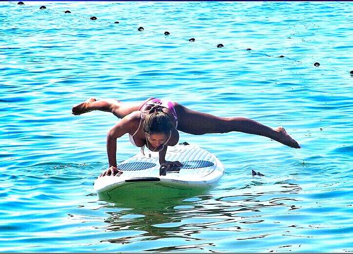 Mettez-vous au yoga sur votre stand-up paddle